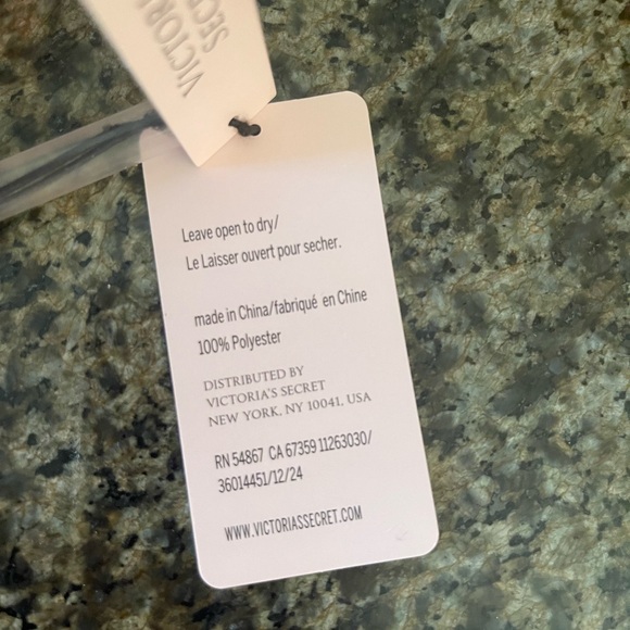 Victoria's Secret Pink Packaging - Picture 5 of 6